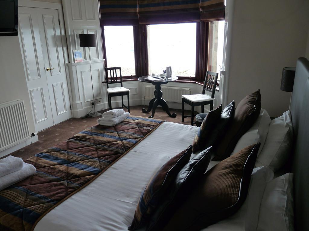 The Spinnaker Hotel Gourock Ruang foto